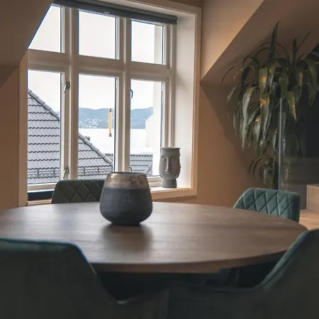 Penthouse - Luxurious With Fjord Views Apartament *